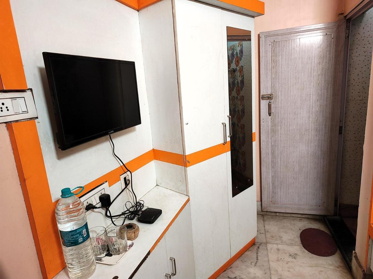 Staymaker Tirupati Guest House Калькутта Экстерьер фото