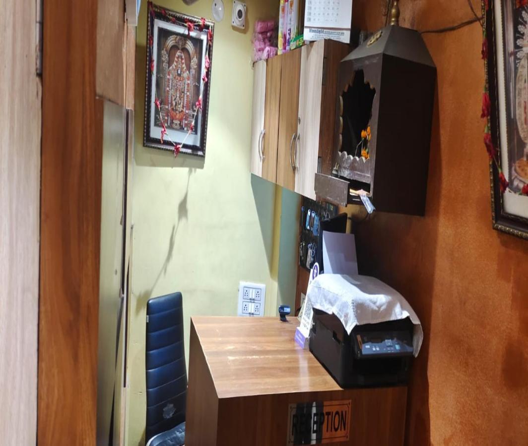 Staymaker Tirupati Guest House Калькутта Экстерьер фото